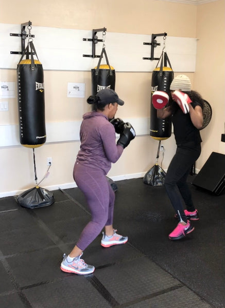 Unleashing the Benefits of Boxing Fitness: Why it's a Knockout Workout